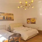 La Cita Отель Тирана